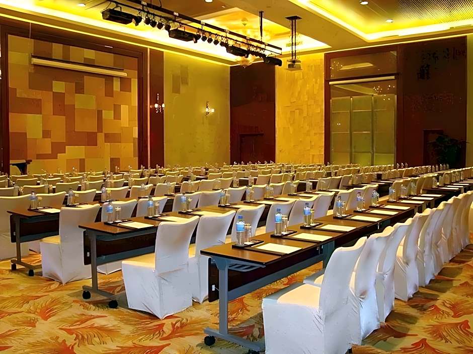 Ningbo Portman Plaza Hotel