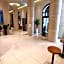Pinegrove Hotel