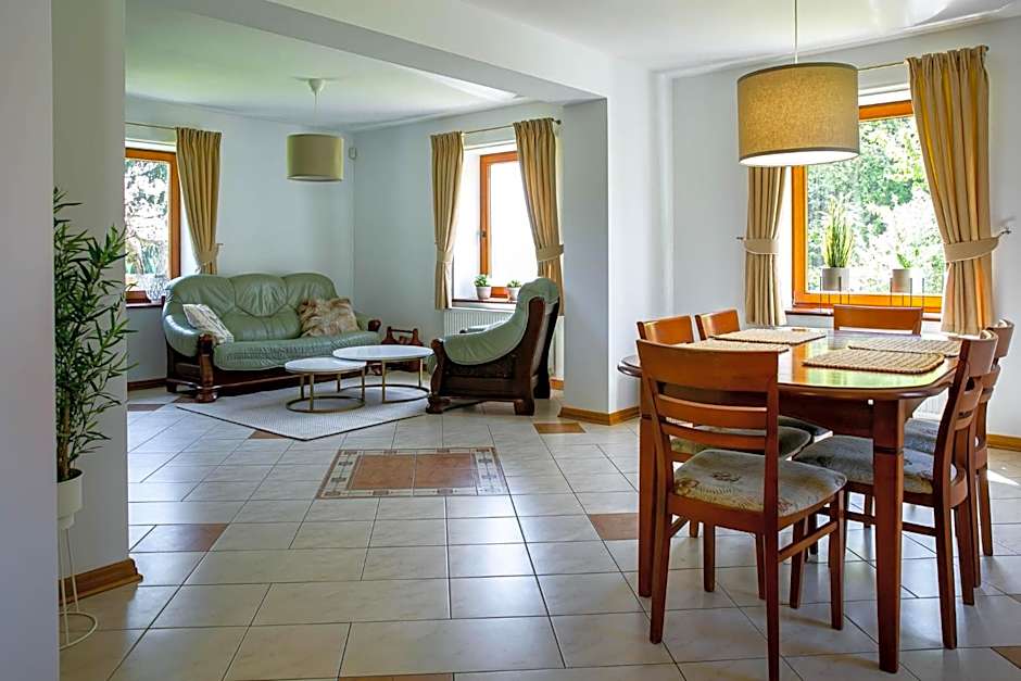 Szumi Las Events & Apartments