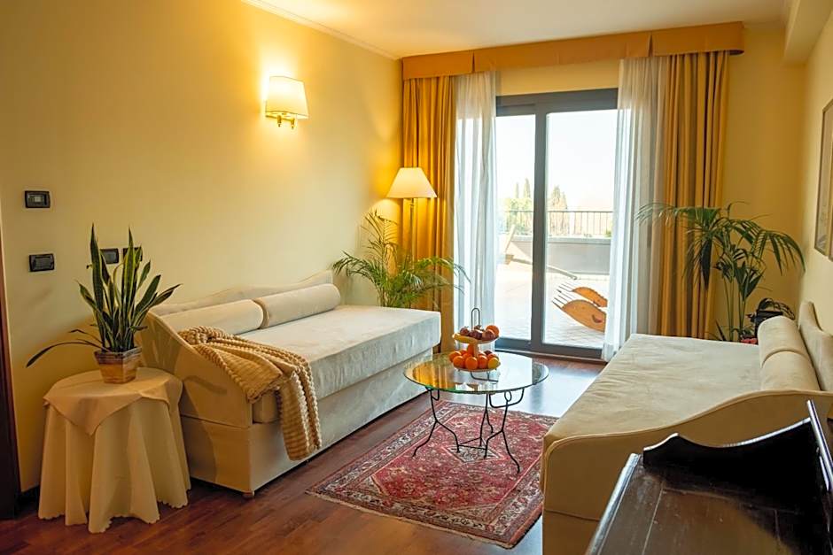 Admiral Hotel Villa Erme