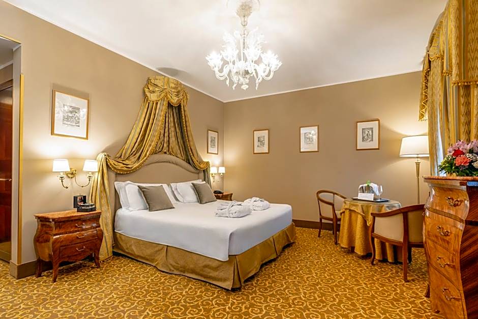 Hotel Al Ponte Dei Sospiri
