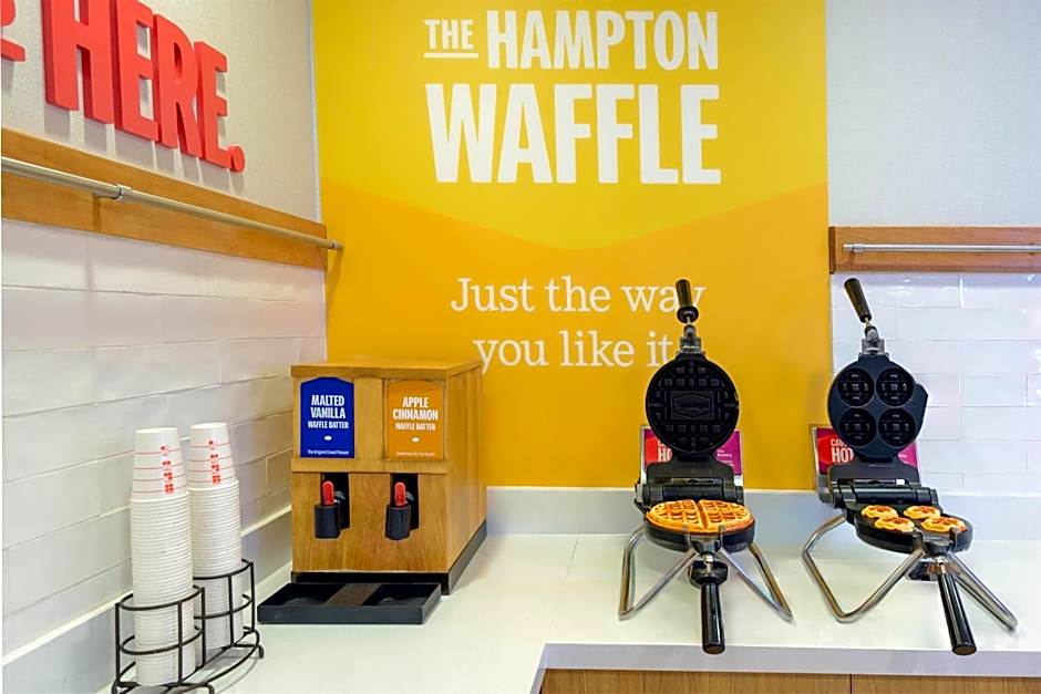 Hampton Inn By Hilton And Suites Austin-Airport