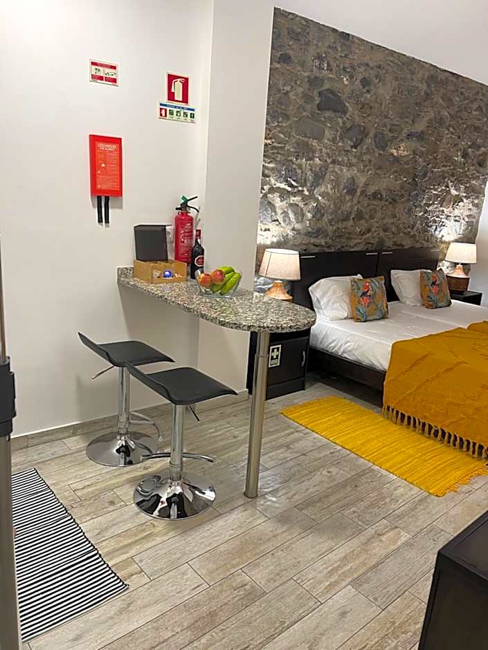 Esmeralda Holidays Apartments