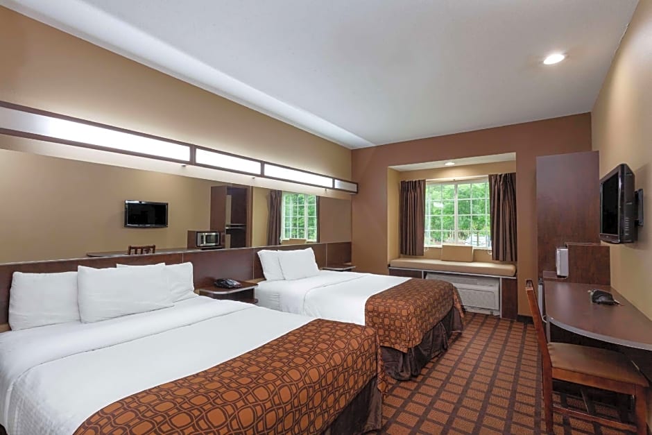 Microtel Inn & Suites by Wyndham Columbia