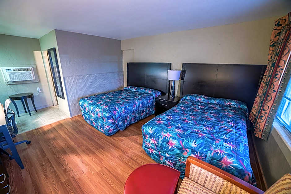 Deluxe Inn