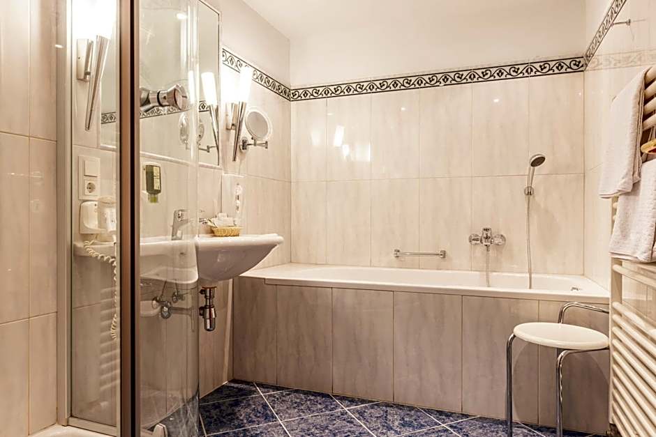 Seeböckenhotel Zum Weißen Hirschen