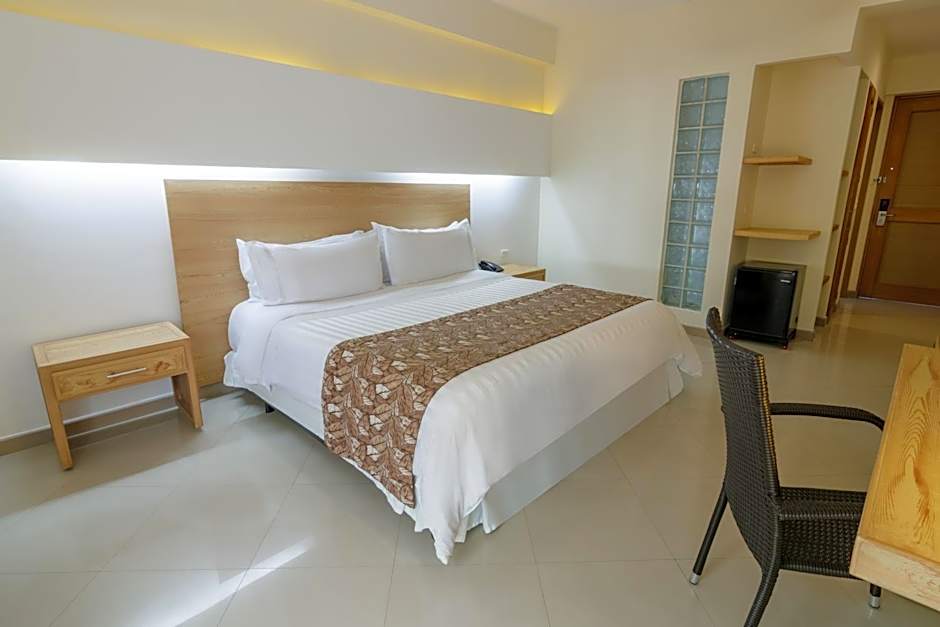 GHL Hotel Club el Puente