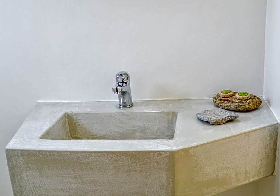 Rooster Guesthouse Rooms