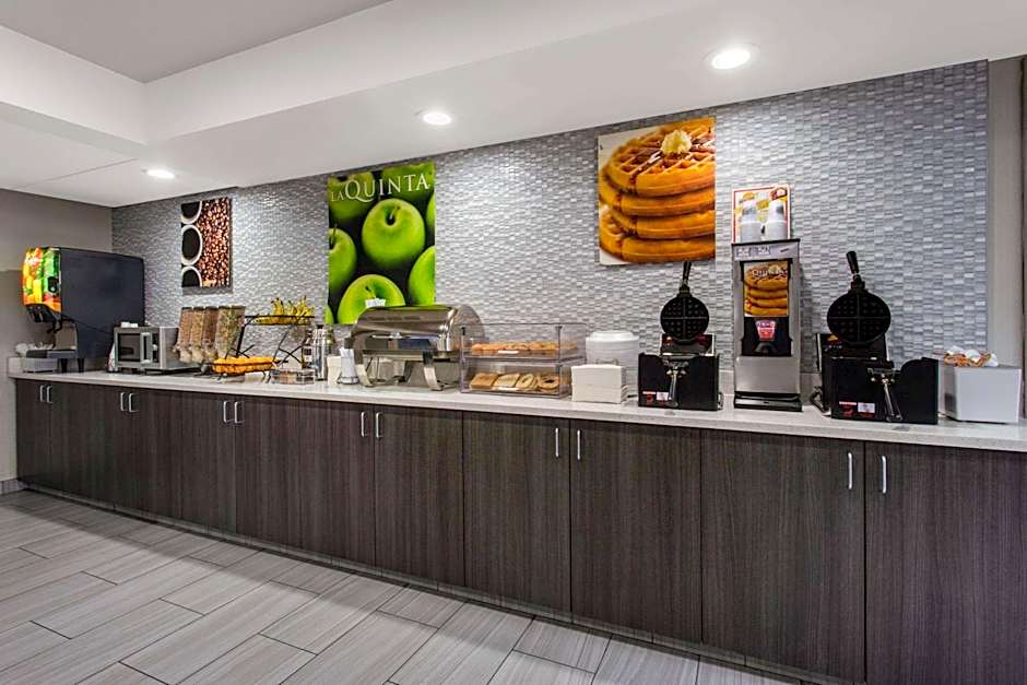 La Quinta Inn & Suites by Wyndham Effingham