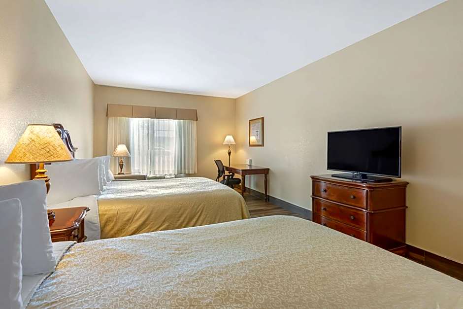 Best Western Plus Fossil Country Inn & Suites