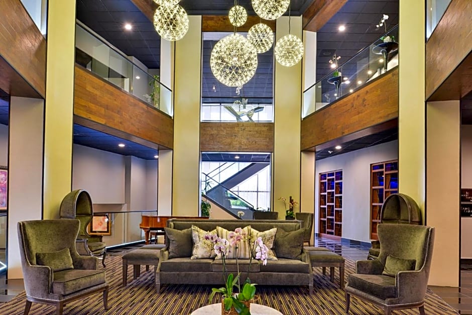 The Hills Hotel, an IHG Hotel