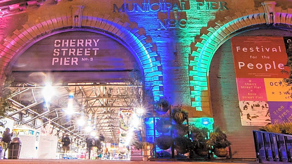 Holiday Inn Express Philadelphia Penns Landing By IHG