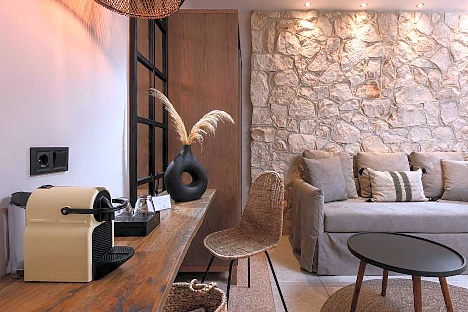 Nikoleta Hotel and Villas