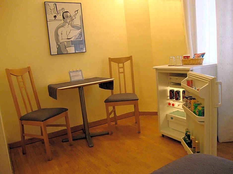 Petit Hotel