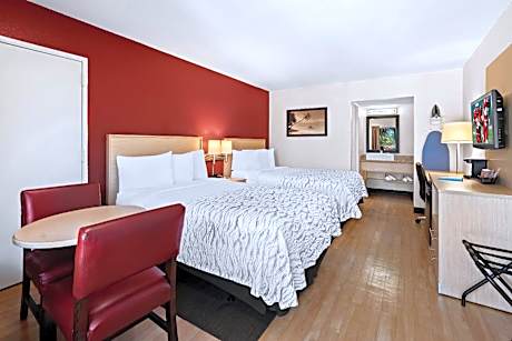 Standard Room with Two Double Beds Poolside Smoke Free