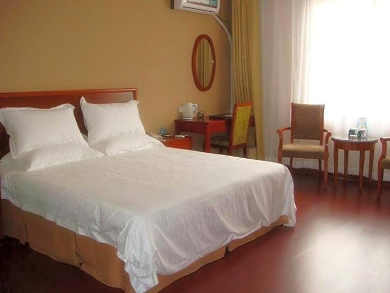GreenTree Inn Shandong Rizhao University City Express Hotel