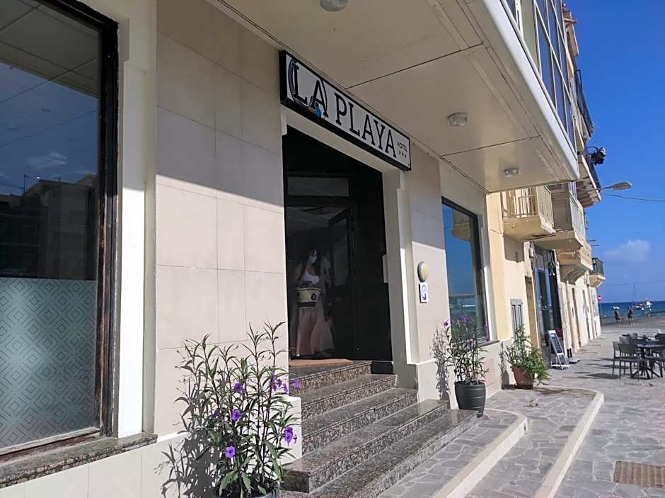La Playa Hotel