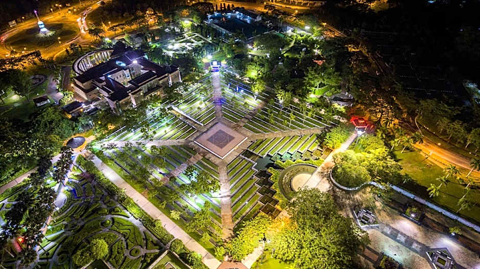 Super OYO 977 Hong Kong Suites