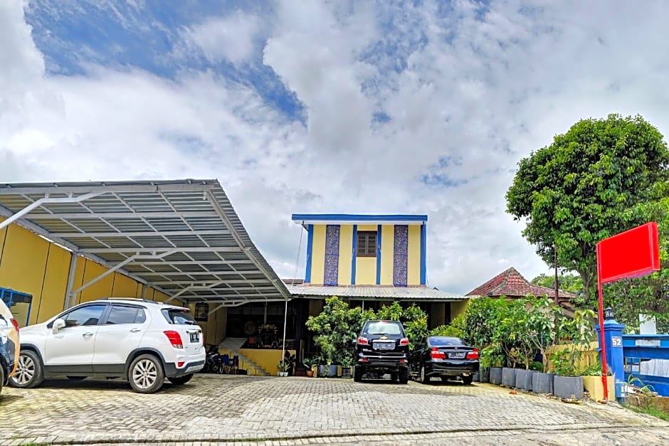 Hotel O Btc Guest House Syariah