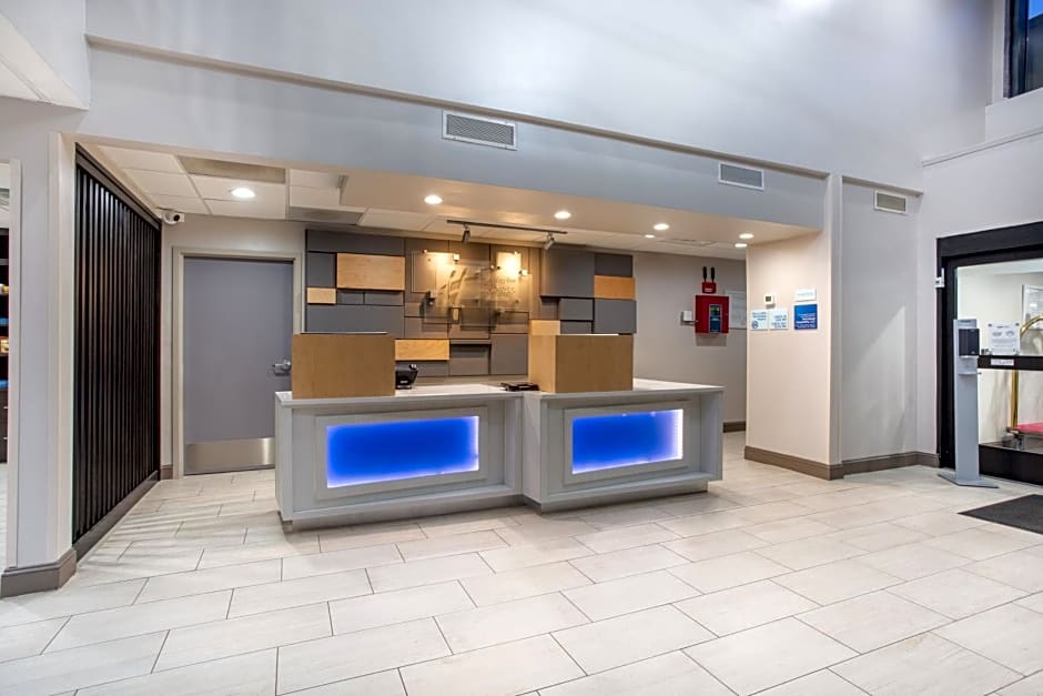 Holiday Inn Express Hotel & Suites Morehead City By IHG
