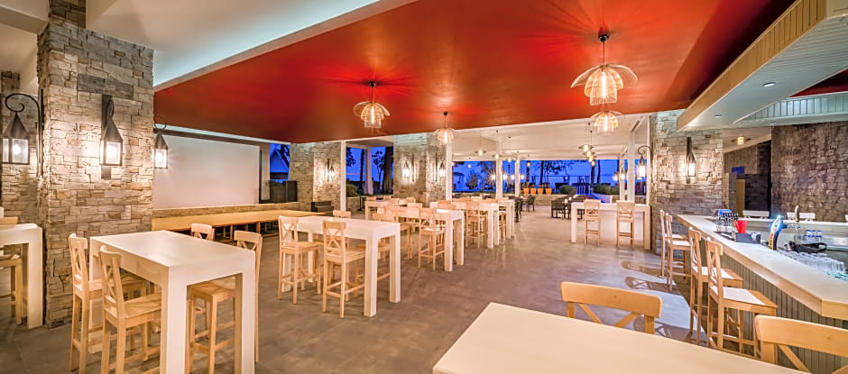 GRAVEL HOTELS SELECT