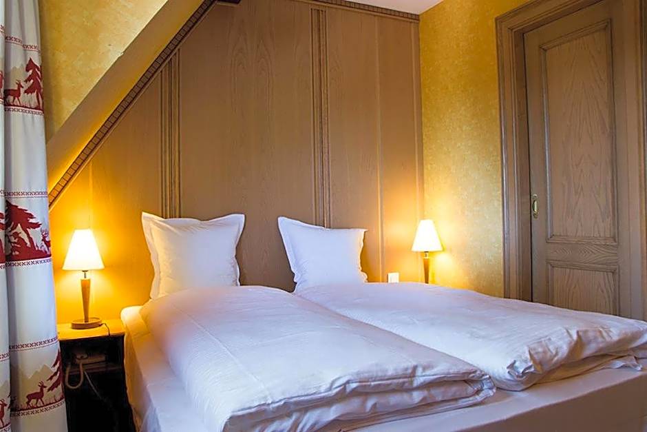 Hotel Spa et Restaurant Au Chasseur