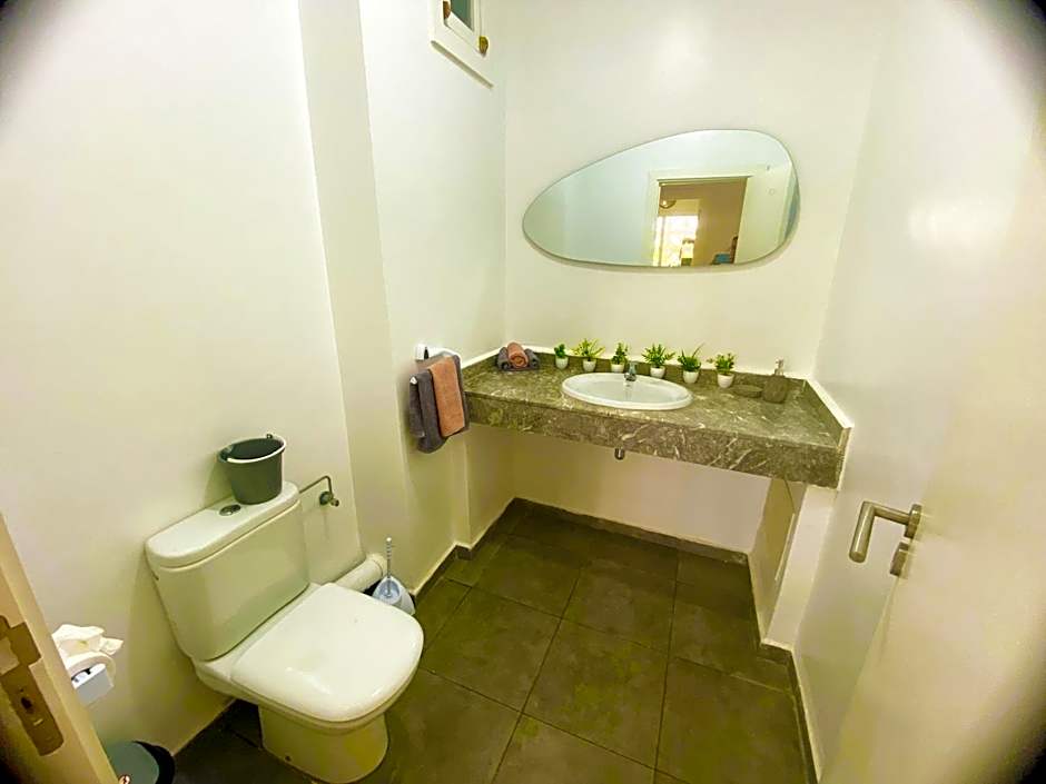 Vista Nest Home - Imi Ouaddar bien équipé avec terrasse