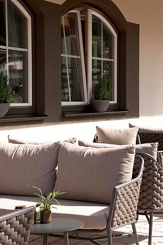 ARBOR Hotel & Apartments