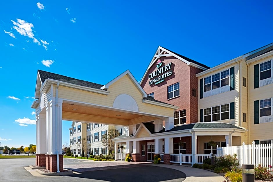 Country Inn & Suites by Radisson, Appleton North, WI