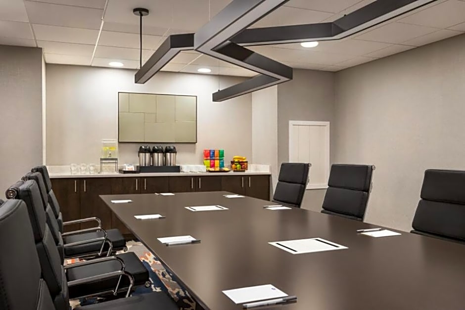 Homewood Suites by Hilton Indianapolis Downtown IUPUI
