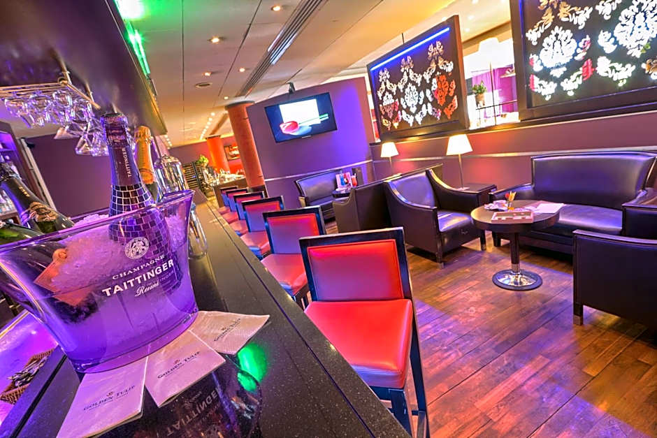 Golden Tulip Paris CDG Airport  Villepinte