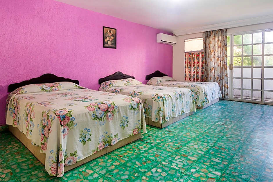 OYO Hotel San Martin