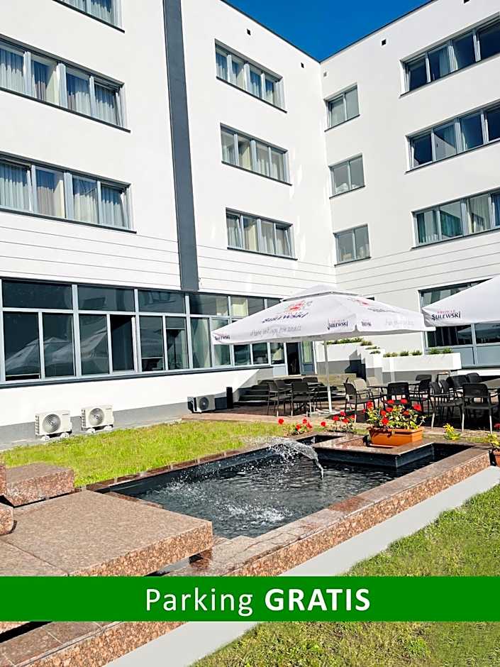 CKS Warszawa (Centrum Konferencyjno-Szkoleniowe CS Natura Tour)