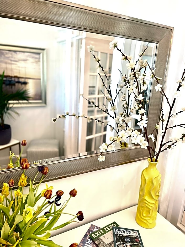 Buttonwood Boutique Hotel