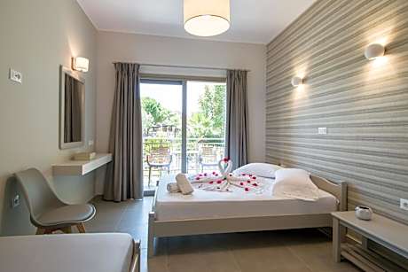 Triple Room with View