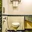Lemon Tree Hotel East Delhi Mall