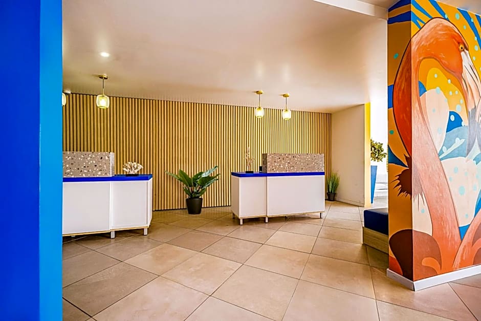 TRYP by Wyndham Aruba Adults Only Hotel