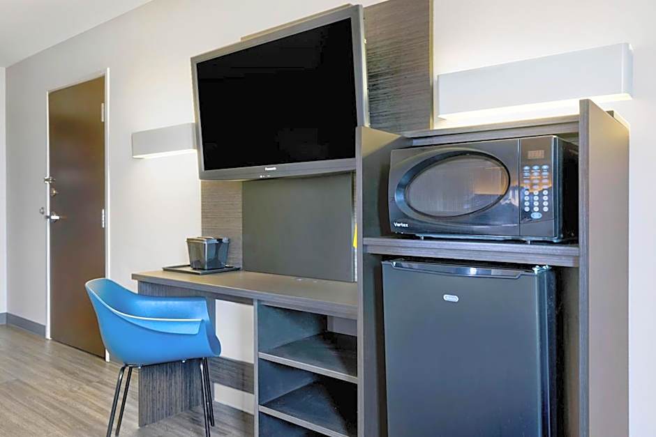 Motel 6-Marble Falls, TX