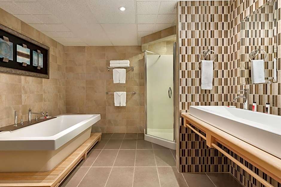 Ramada by Wyndham Fredericton