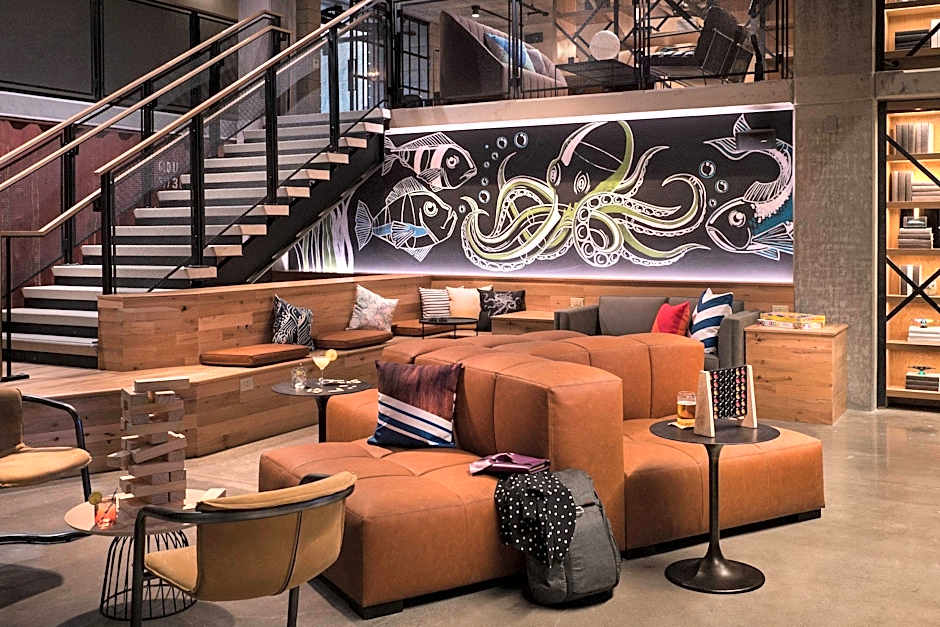 Moxy Portland Downtown