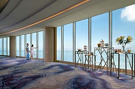 Executive Sea View Twin Room