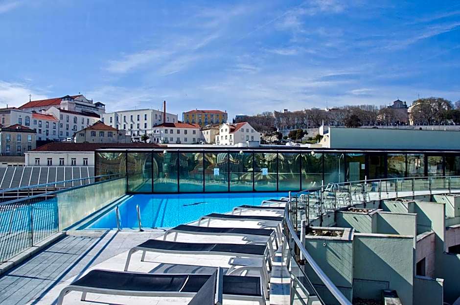 VIP Executive Eden Aparthotel