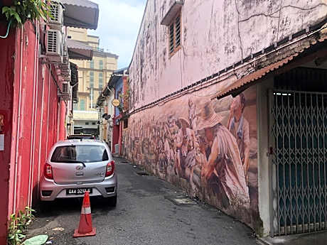 24 Seven Heritage Hostel