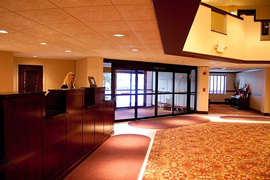 Holiday Inn Express Mentor Banquet Center By IHG