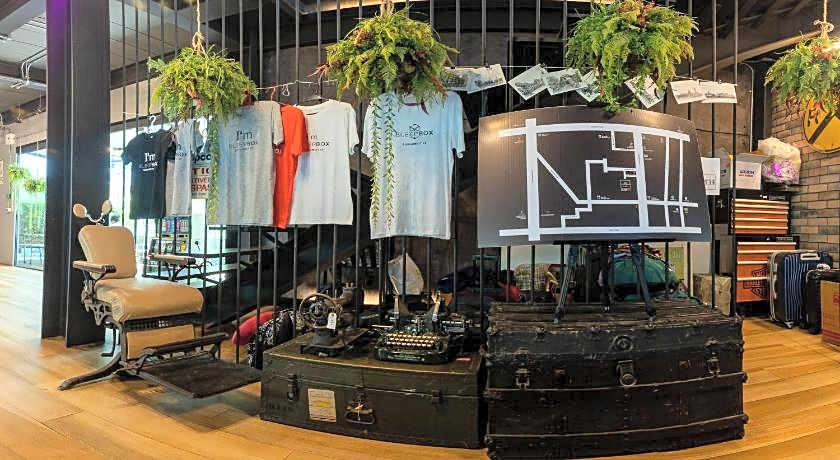 Sleepbox Sukhumvit 22