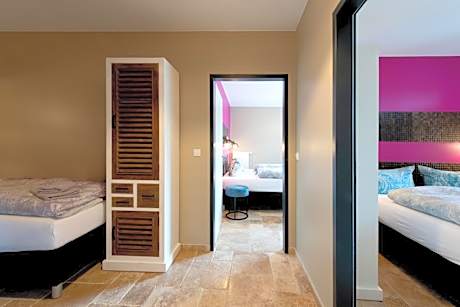 Three-Bedroom Apartment - Boarding House