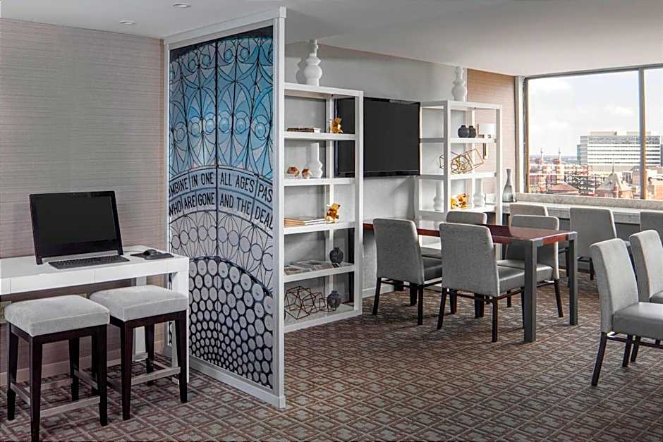 Sheraton Philadelphia University City Hotel