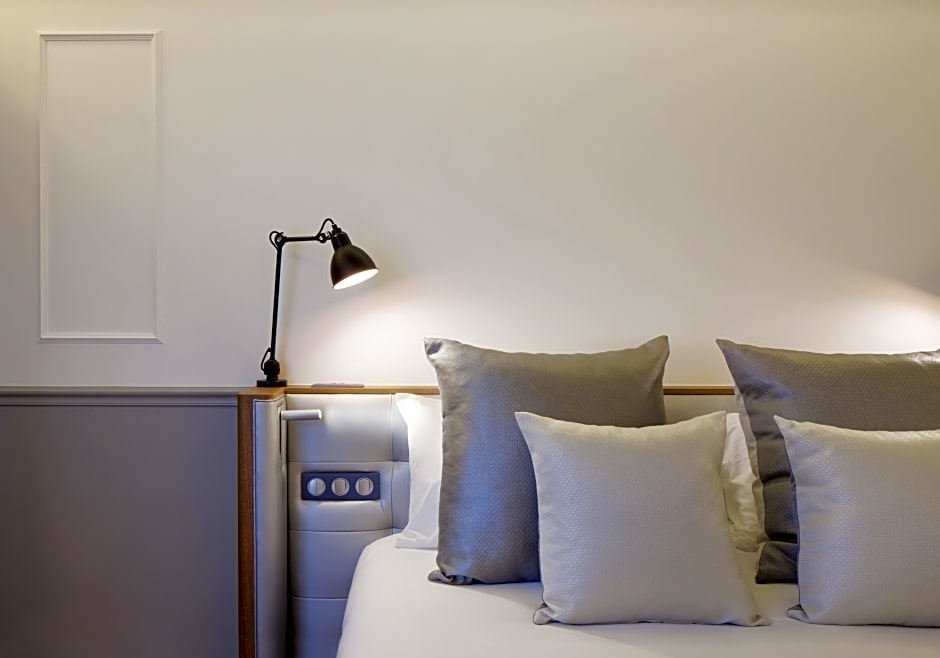 Hotel Petit Lafayette