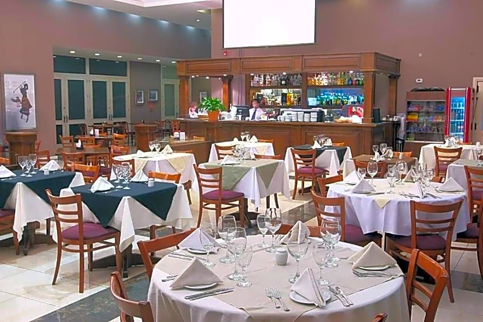 Howard Johnson Sierras Hotel and Casino