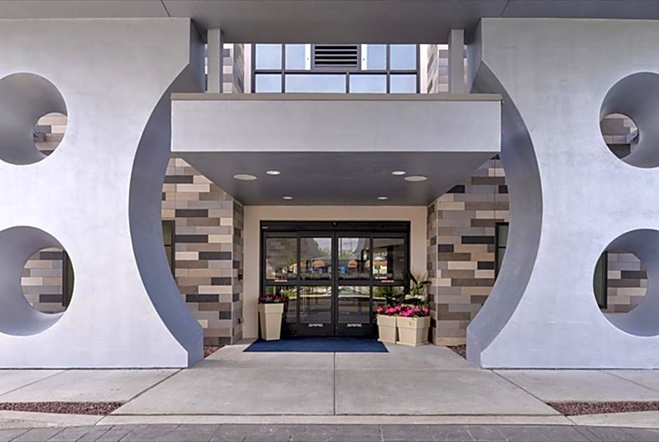 Holiday Inn Express & Suites Shippensburg